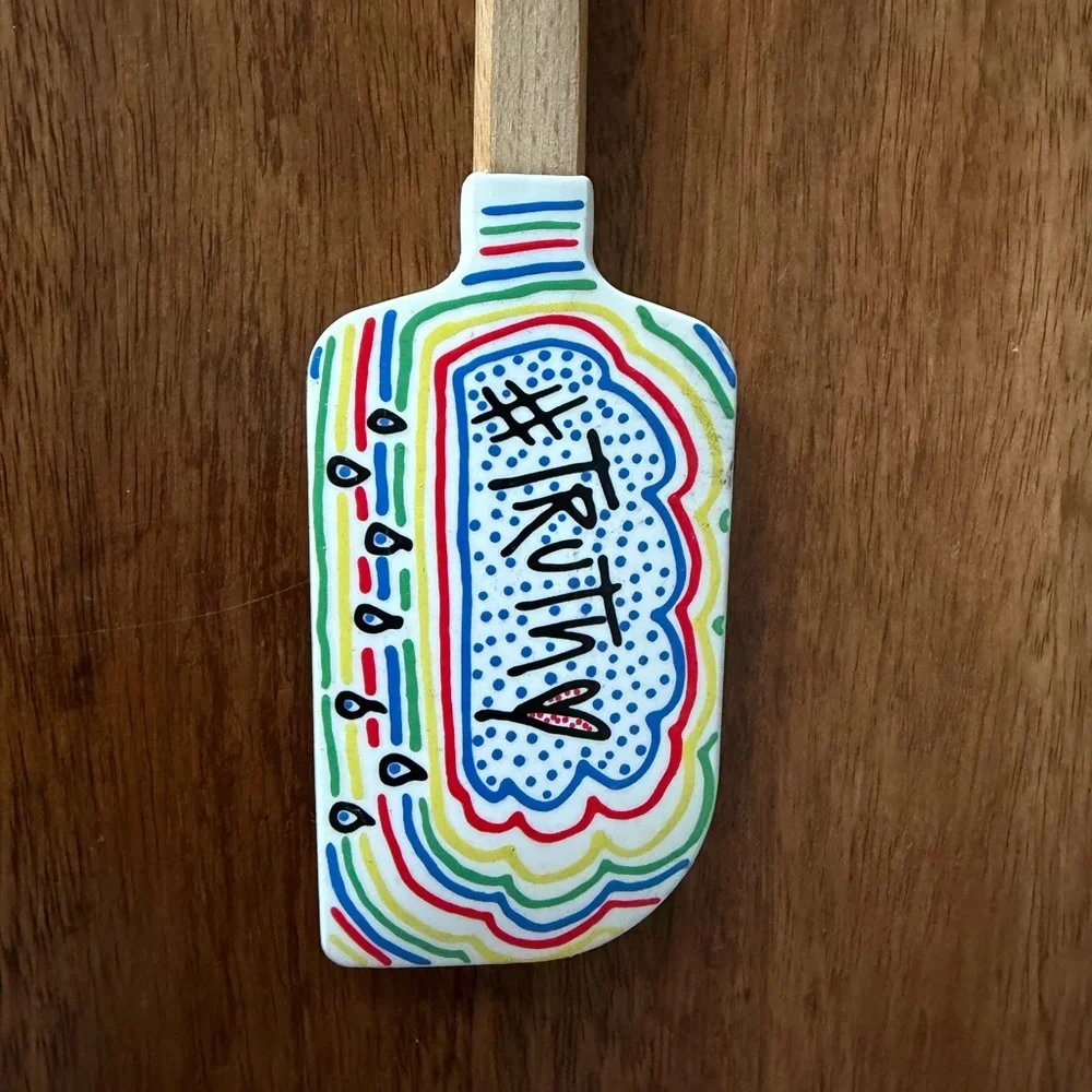 Gwen Stefani #TRUTH Williams Sonoma Silicone Spatula